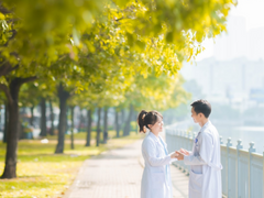 {메디컬/가족} 1] 벌이 안힘들면, 그게 벌이야?