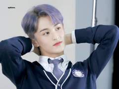 [마크] 우리 반 반장과 강당 뒤에서