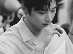 아무도 몰랐던 사랑