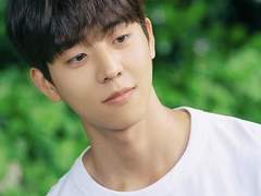 운동부남이 저를 번쩍 안아들었습니다