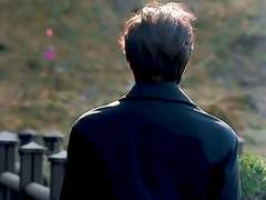 너무 낭만적인 것을 너와 함께하면 벼락처럼 너를 사랑해 버릴까 봐