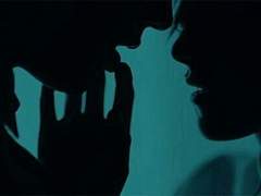 달콤하거나, 씁쓸하거나.