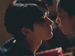 고딩 때 혐관이었던 애가 갑자기 연락온다면 TALK ++