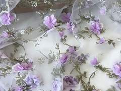 발자국은 계절 내내 쌓이고