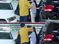 치홍이가 송화한테 고백한 거 알게 되고 괜히 질투심 나는 익준이