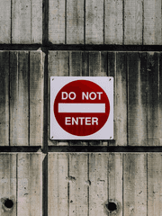 너는 내가 죽어도 아닐 테니까