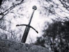 용사여, 우리의 세계에 구원을