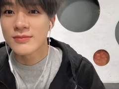 지독한 사랑꾼 이제노가 보고 싶다