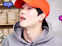 봄 가운데 늦게 핀