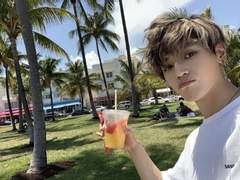 비밀연애하는 아이돌 이태용 보고 싶다.