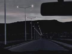 보도블럭 사이 서리가 끼면