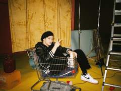 여주 한정 피사체인 남친 마크가 보고 싶다.