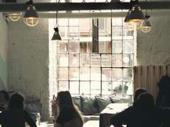 경찰서 최고의 수다쟁이 형사!