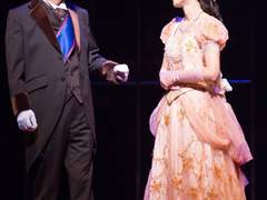 뮤지컬 지킬 앤 하이드; 엠마는 지킬을 사랑했을까