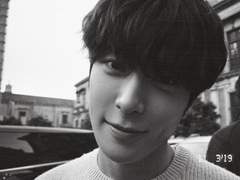 우리는 그 말도 안 되는 것을 했었다.