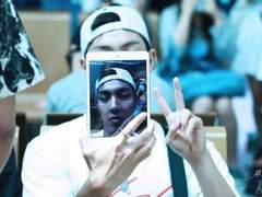 셀카 이따위로 보낸 남친..