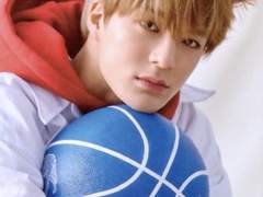 다재다능한 운동선수 남친 제노가 보고 싶다.