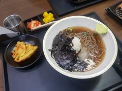 2022. 5. 10. 우대갈비 맛있게 먹는 팁 발견, 푸틴&코인 너어~~