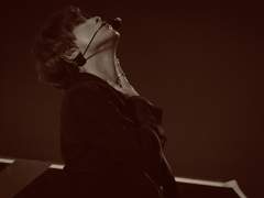 찔레꽃 붉은 강가