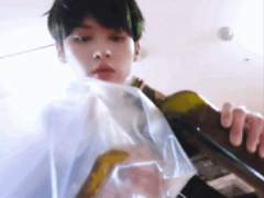 요리해준다는 내 옆에서 안 떨어지는 이민호