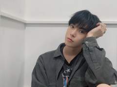 싸우고 이별한 뒤 후회하는 도영이가 보고 싶다.