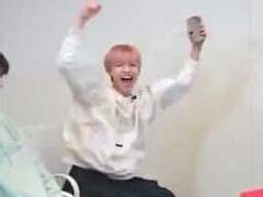 분수대에 갇힌 날 보며 남친은