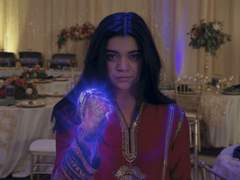 미즈마블: 이만 벨라니는 어떻게 최초 무슬림 슈퍼히어로가 되었나