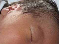 산후조리원에서 기다리고 있습니다.