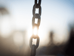 03. 끊어진 팔찌