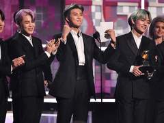 [빅이슈코리아] 방탄소년단은 트로피가 아닌 무대로 증명한다