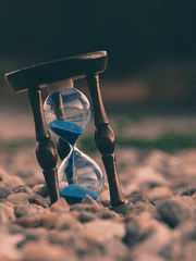 조걸의 시간은 - - - 흐른다.