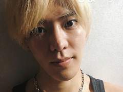 엔시티 유타는 왜 셀카를 못찍을까