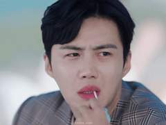 흐르고 싶은 바위 4