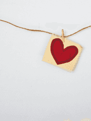 Non fert ullum ictum inlaesa felicitas. 