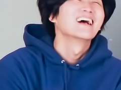 트러블러 32화 이용진 gif (1)