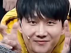 220530 짜리짜리 이용진 gif (2)