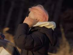 더 아방한 쪽이 이기는 걸로