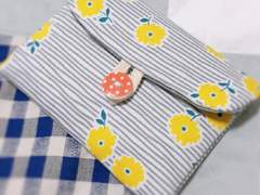 핸드메이드 단추 카드지갑