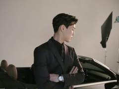 쓰레기 가고 샤넬 온다