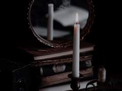 장례식 날 밤, 첫 번째 이야기