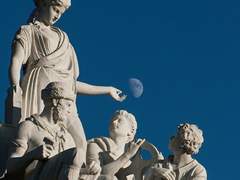 혼몽한 속, 나는 다시 깊은 잠에 떨어졌다.