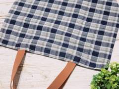 핸드메이드 네이비 체크 라운드백