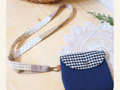 핸드메이드 목걸이 카드지갑