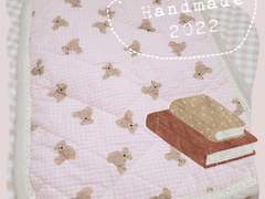 핸드메이드 곰무늬 퀼팅 방석