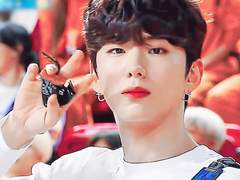 IF) 체육하다가 여친을 마주쳤을 때 1