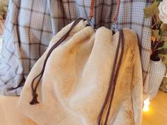 핸드메이드 퍼 스트링백