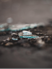 비어버린 형상 속 조각