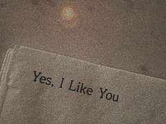 어제 네 첫사랑과 입 맞췄어