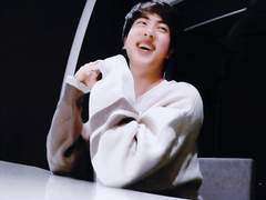 옷깃이 스치면.