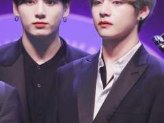 시험 공부 하려고 자취방 왔지만 딴 짓 하는 애들